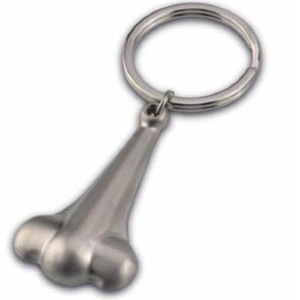 nose keychain gwb