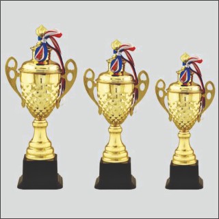 ROYAL GOLD CUP TROPHY