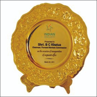GOLD PLATE TROPHY