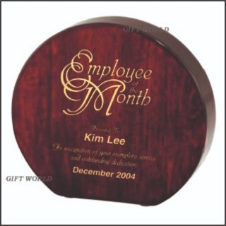 WOODEN ROUND TROPHY