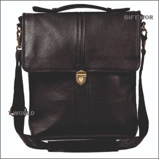 SLING BAG pry