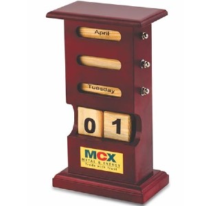 wooden calendar gwb