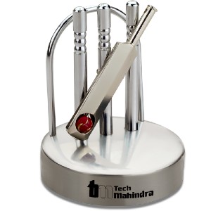 cricket card holder b